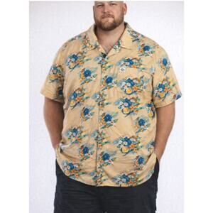 New Frontier Men's "Deer & Banjo" Hawaiian style shirt size Large